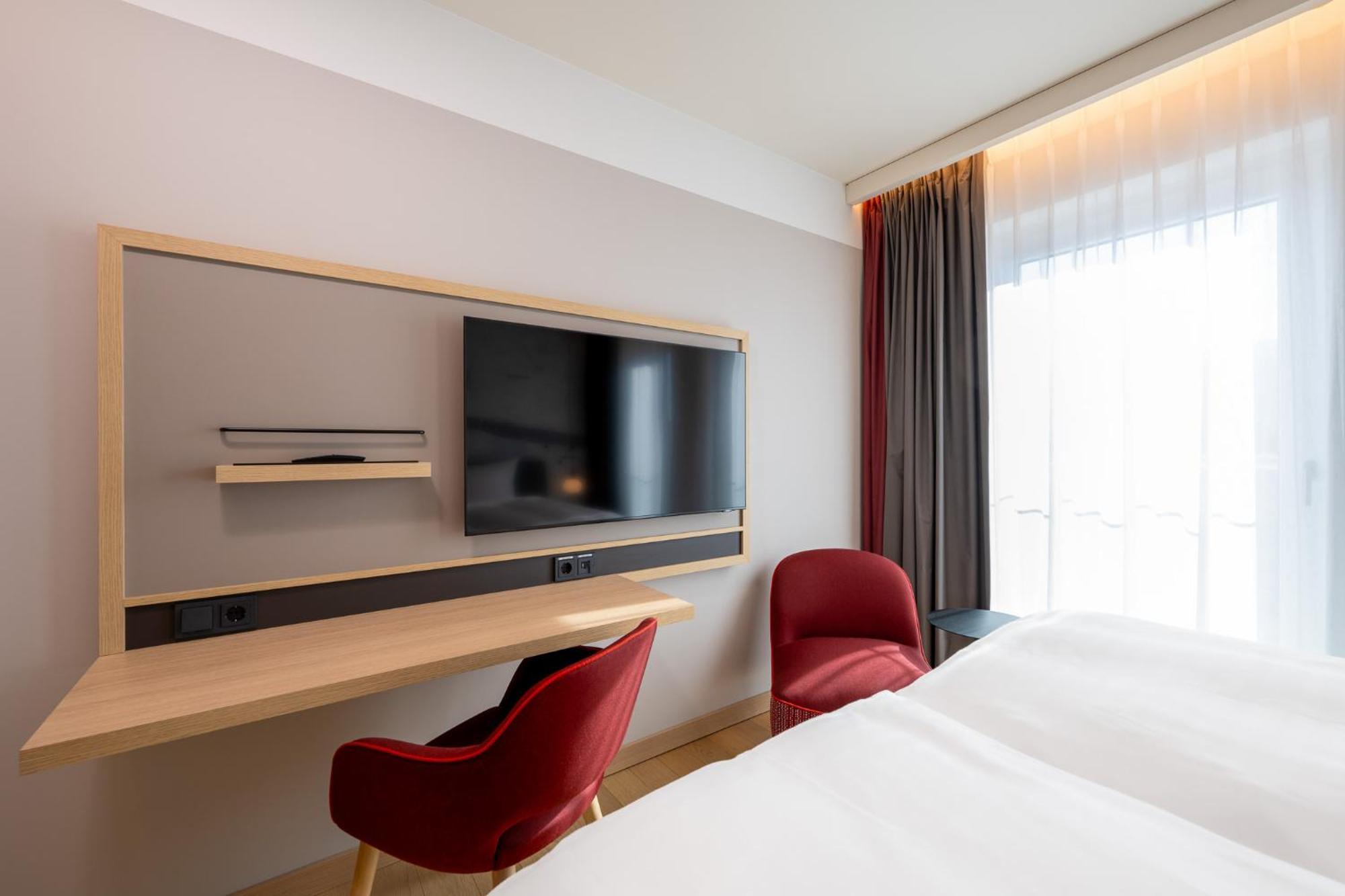 Intercityhotel ไฮเดลเบิร์ก ภายนอก รูปภาพ